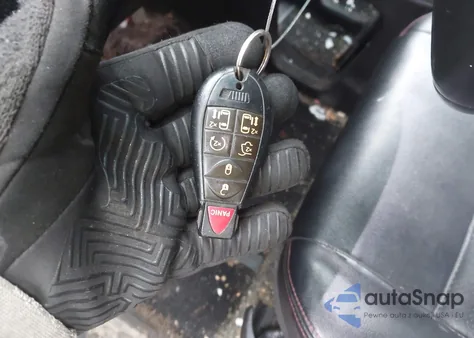 2018 Dodge Grand Caravan Gt z USA, uszkodzony, nr VIN 2C4RDGEG0JR200989